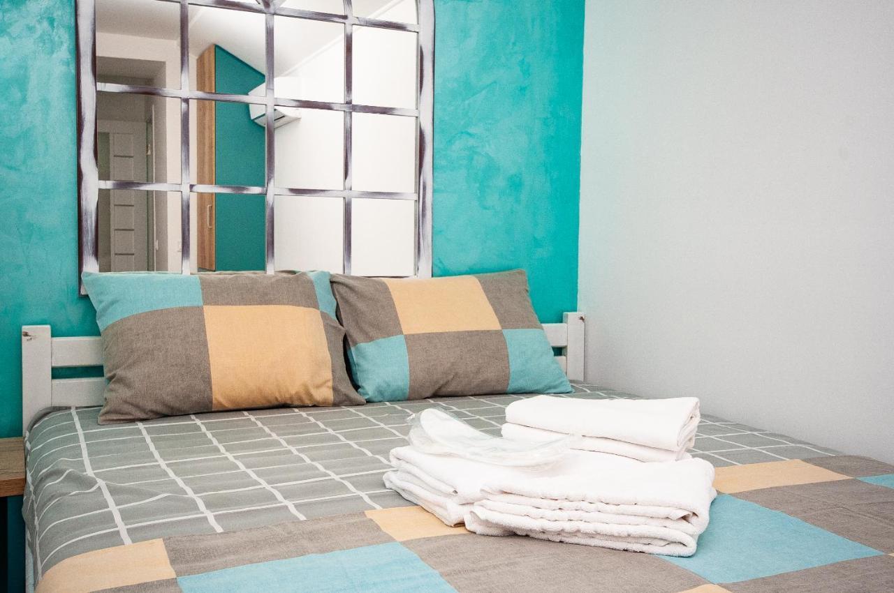 Apartments On Chaykovskogo 16 Odessa Ngoại thất bức ảnh